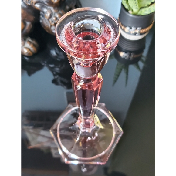 Vintage Fenton pink candlestick holder - Picture 2 of 7